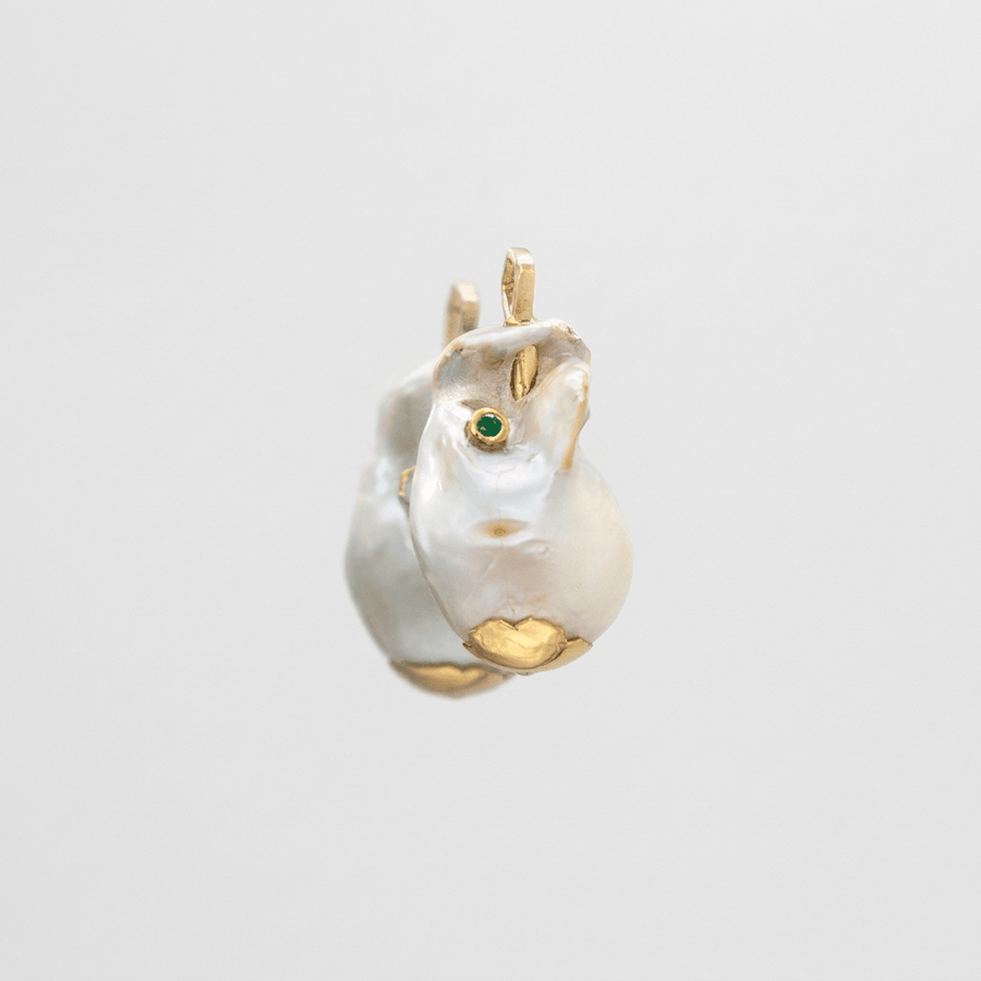 Emerald Baroque Pearl Pendant | Solid 22K Gold - Talya Mor